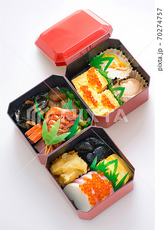 おせち料理の詰め方。初心者でも分かる重箱や盛付の基本ルール