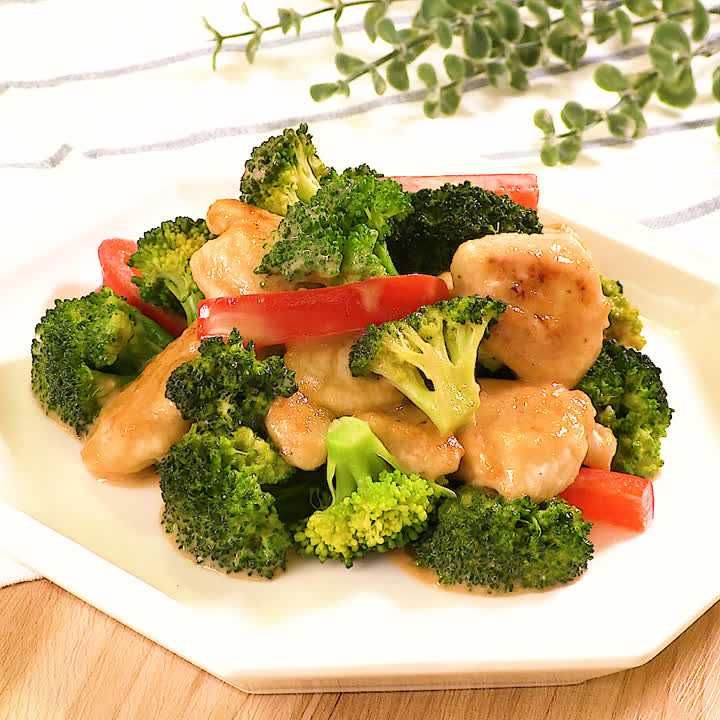 ササミとブロッコリーの梅干し炒め by すもすも☆クックパッド簡単おいしいみんなのレシピが392万品