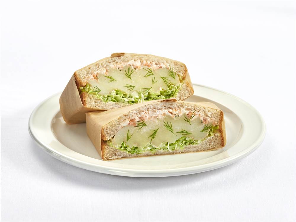 満足感抜群♪ベーコンポテトホットサンド