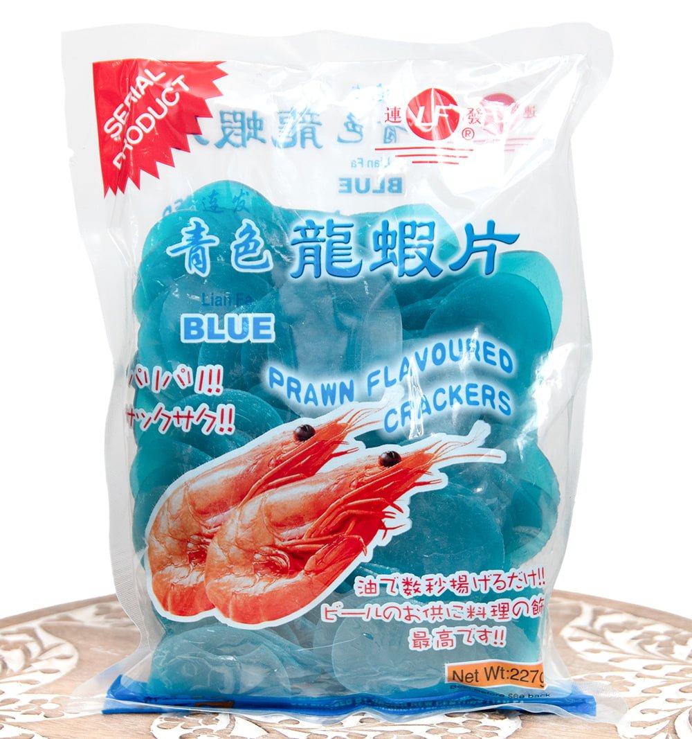 揚げるの楽しすぎ♡ カラフルえびせんで超簡単おつまみ作ってみて！！Shrimp Chips Saladtiktokレシピ簡単レシピtiktokfoodtastyjapan えびせんサラダ 2人分 材料： 生食用サーモン100g アボカド1個 Aオリーブオイル大さじ1Aしょうゆ小さじ1 Aレモン汁小さじ1 Aわさび小さじ1 3 カラフルえびせん適量