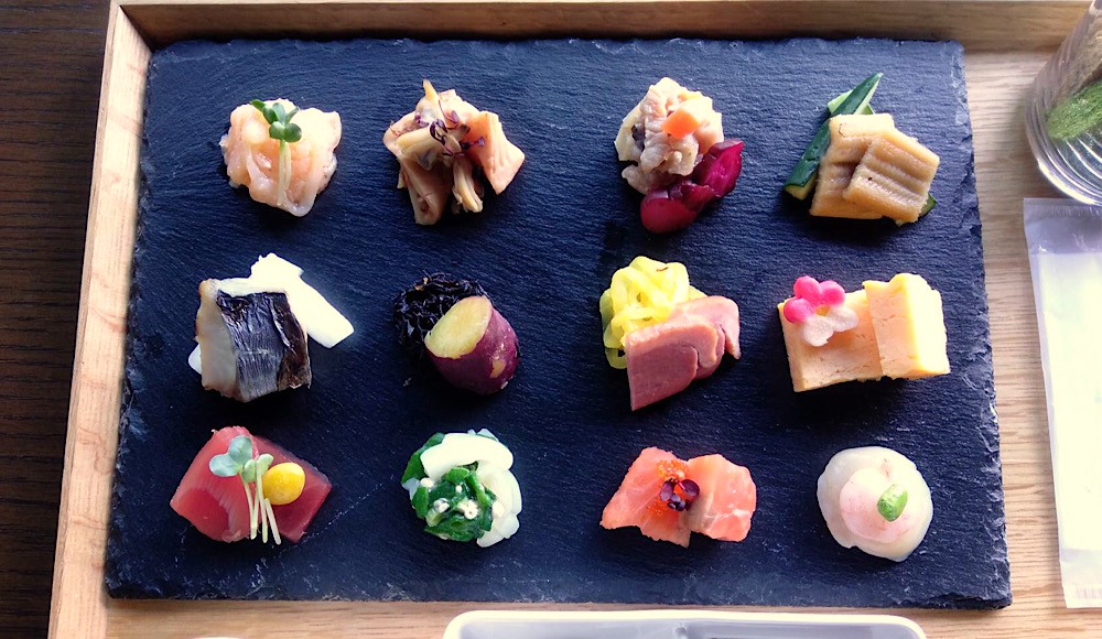 和食ポップ 居酒屋・和食店にオススメカラー：藍色- BuzzFood