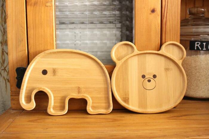 コンビニ飯が“カフェ風ランチ”に ！セリアの「高見え食器」がなんでもオシャレに見せる天才でした