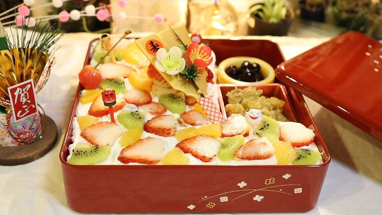 重箱スコップケーキ お正月のおもてなしに♪フルーツたっぷり