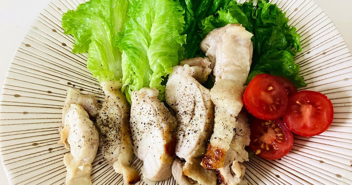 garlic olive oil confit recipi.にんにくオリーブオイルのコンフィ レシピあり El Labrador by@medifar.oliveoil スペイン産厳選オリーブオイルのお店メディファー マーケットでにんにくが沢山売られていたので 思わずいっぱい買って コンフィ作りました！ 一度作れば