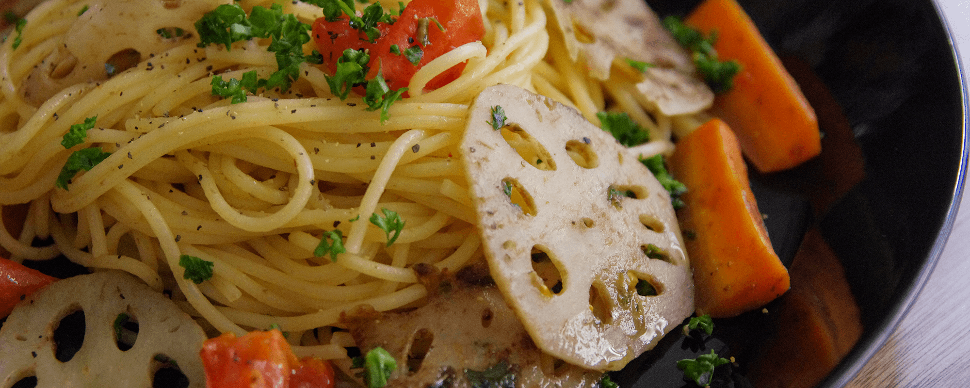 オリーブとアンチョビのパスタ