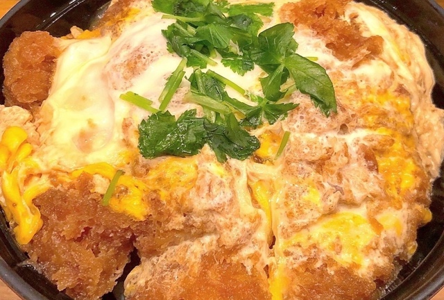 カツ丼!とん汁!カツカレー!コスパ無敵、元気の出る定番紹介! かつや - yamapura's blog