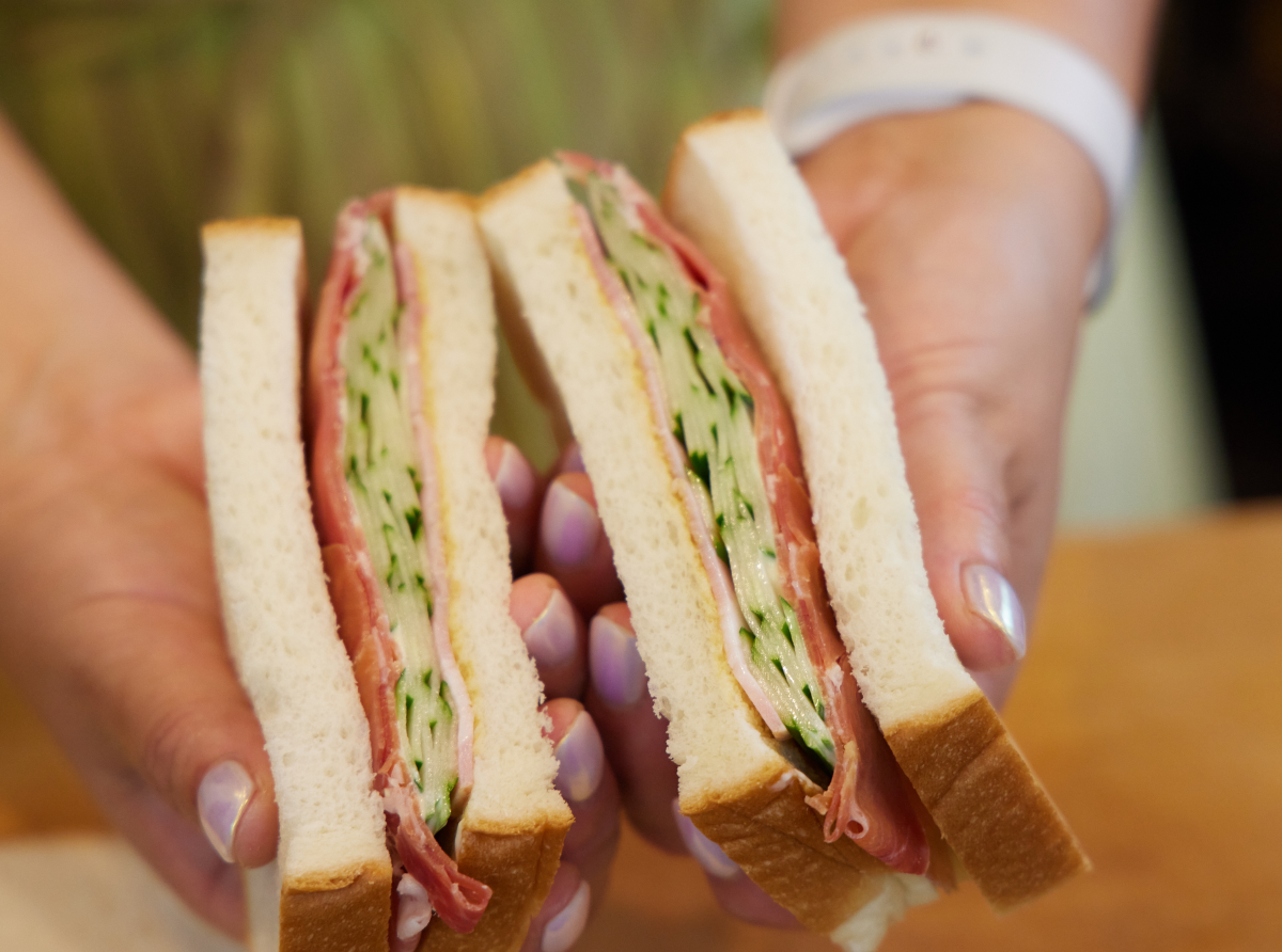 挟むだけでリッチな味に♪ 生ハムを使ったサンドイッチのレシピ3選の人気レシピ・作り方デリッシュキッチン