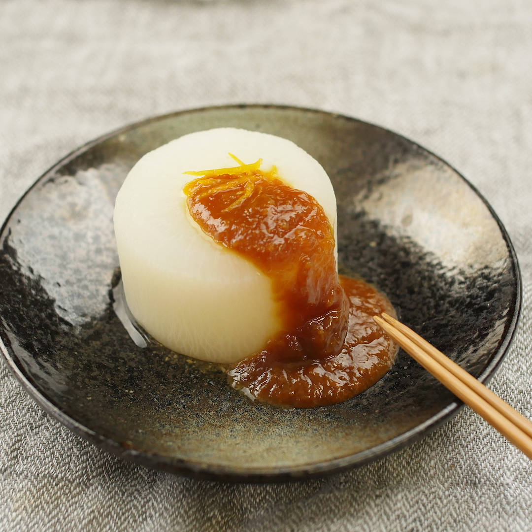 ふろふき大根とは？由来や歴史、おすすめレシピを調理師が解説！ - macaroni