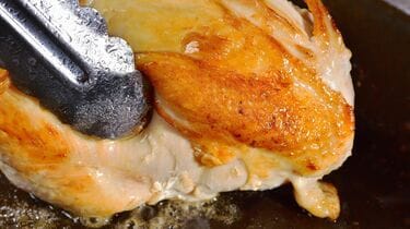 鶏肉の下ごしらえ・切り方食材別の下ごしらえ・切り方料理の基本・初心者向け情報レシピ大百科 レシピ・料理味の素パーク たべる楽しさを、もっと