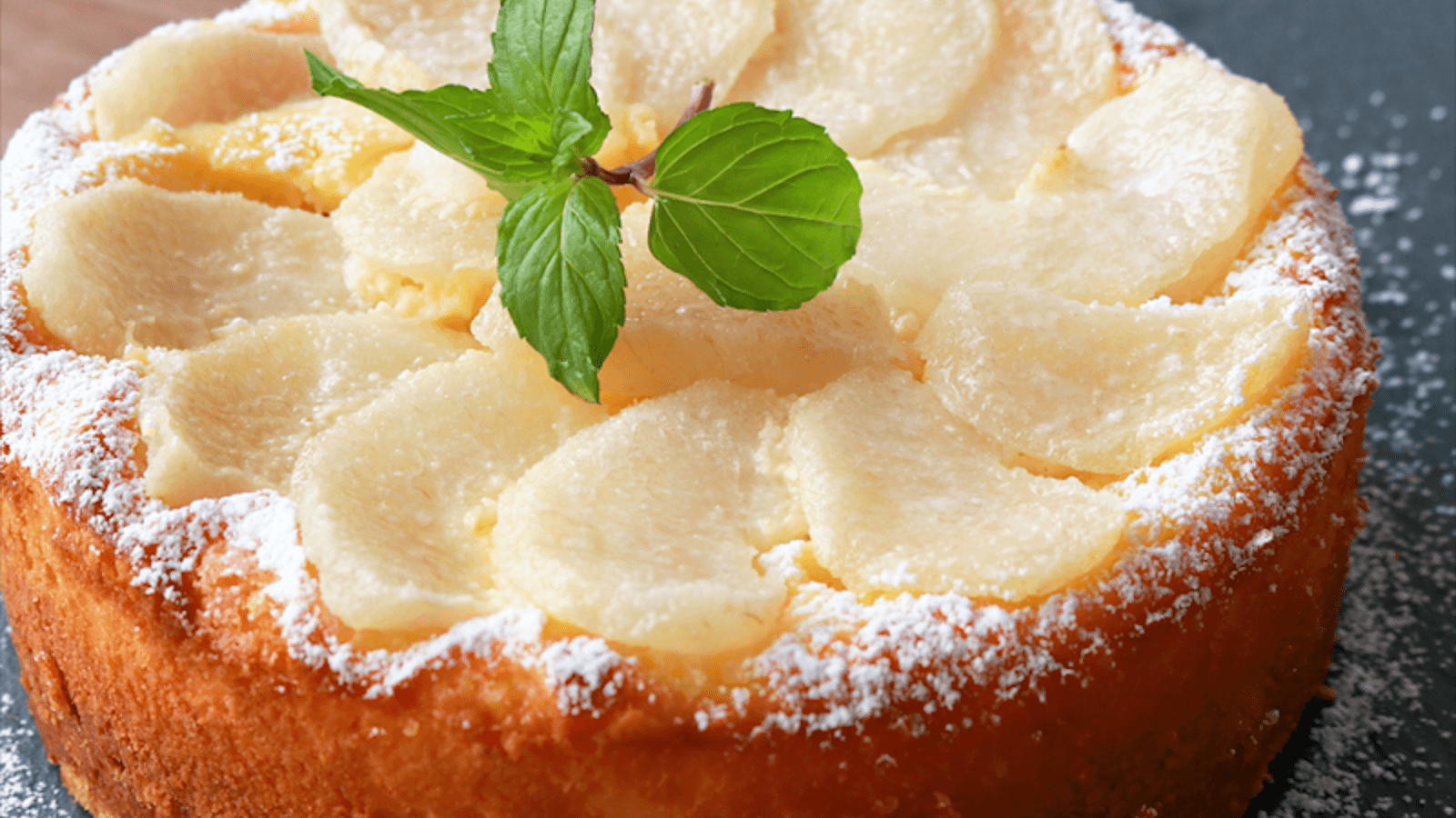 HMで作る梨のタタンケーキ