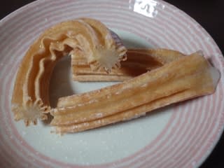 ミスタードーナツ ハニーチュロ、ベイクドファッション 紅いももつけだおん