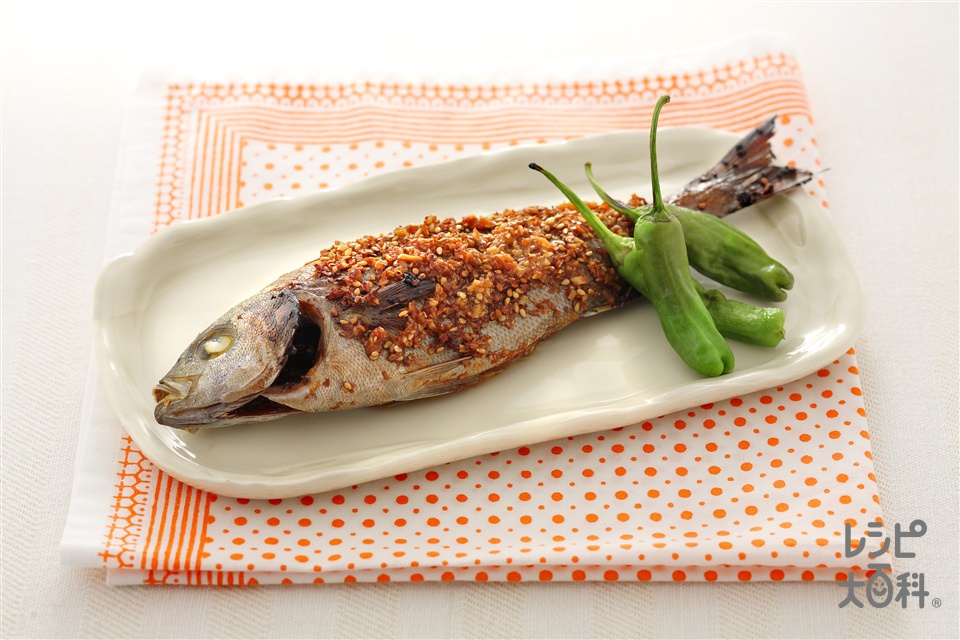 切り身使用 フライパンでイサキの塩焼き