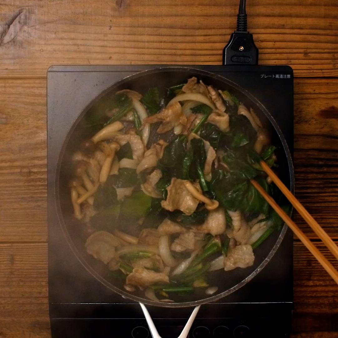 さっと炒めて作る♪ 豚肉とほうれん草のポン酢炒め