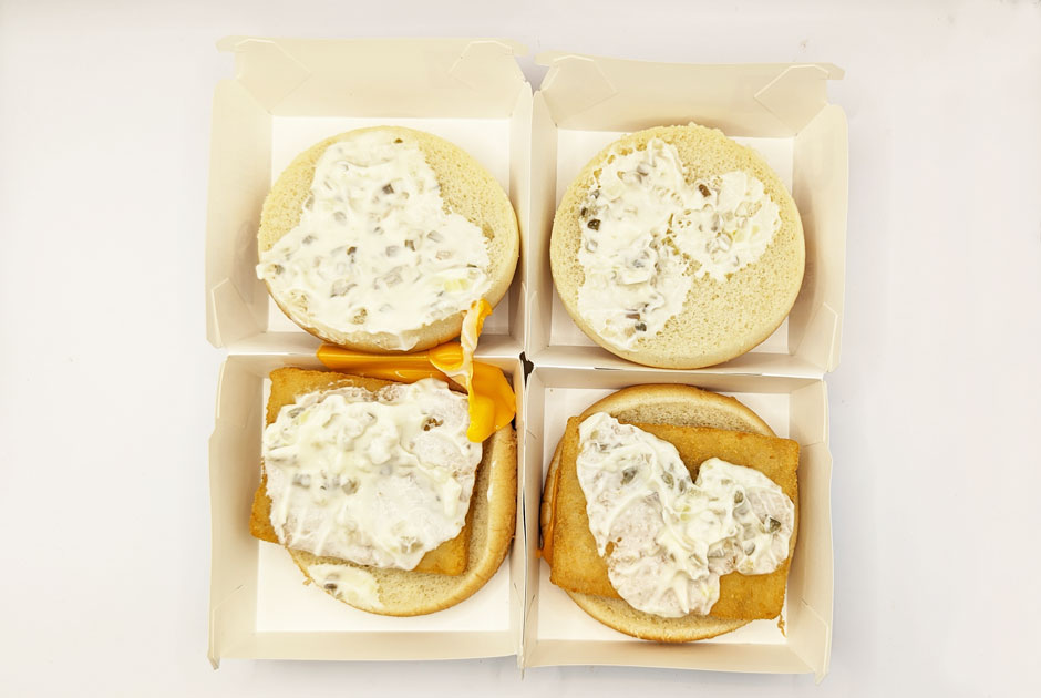 マック「フィレオフィッシュ」を食べた感想。タルタルソース多めに増量無料！ 口コミ- イギーとポル 福岡グルメ