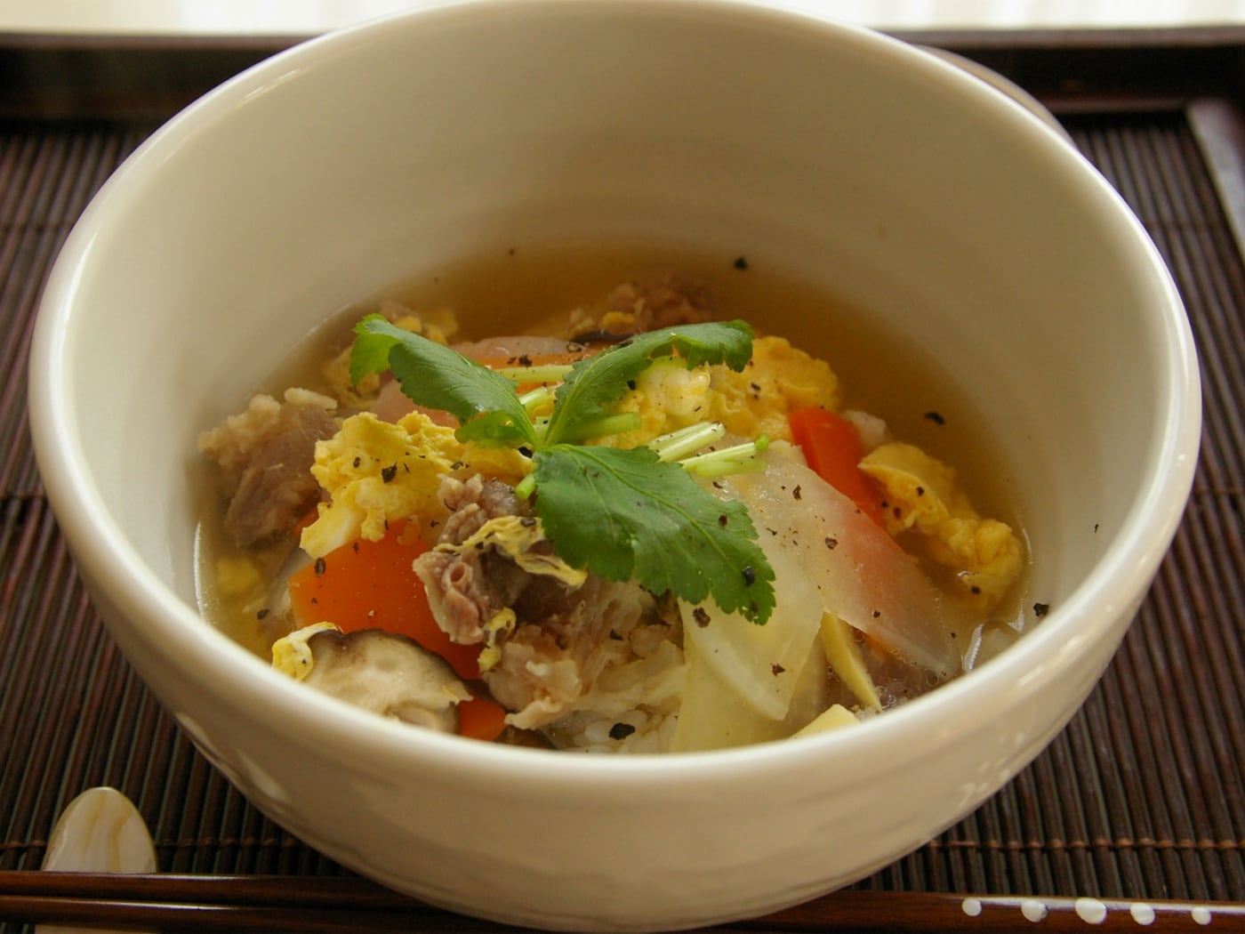 とろっとろ絶品「牛すじ煮込み」の簡単レシピ！ おいしく作るコツと、余ったときに役立つアレンジ料理 - dressing ドレッシング