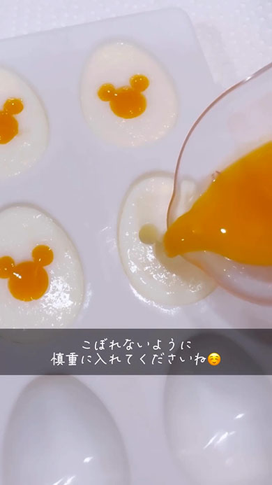 ミッキーの形ゆで卵レシピ☆Yolk is in the shape of Mickey! Mickey boiled egg recipe ☆