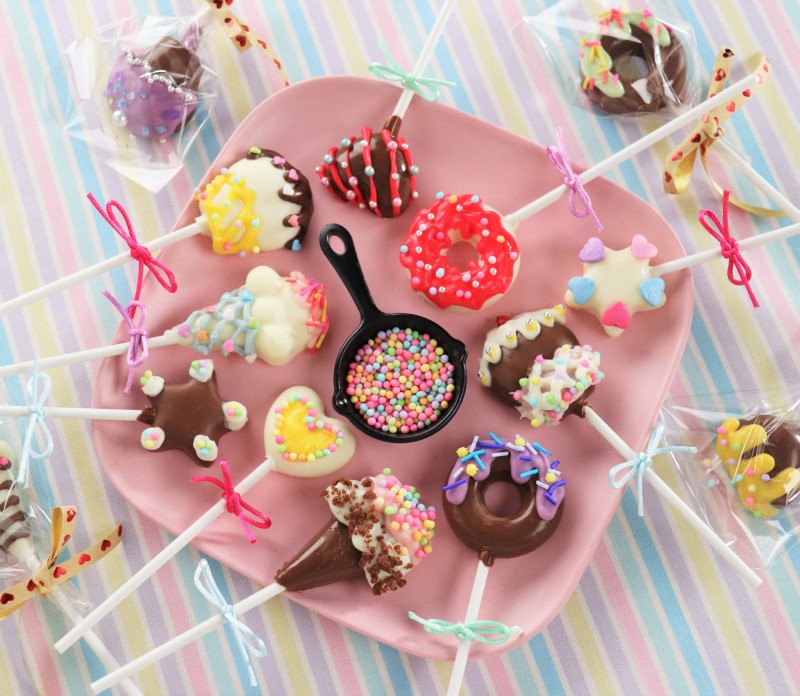 クリスマスに作る！いちごチョコレートHiroMaruの美味しいスイーツ