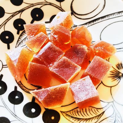 まるで宝石な琥珀糖！SNSで映えるきれいな見せ方やアレンジをご紹介