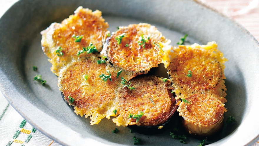 チーズがトローリ♪茄子の辛味噌オーブン焼き