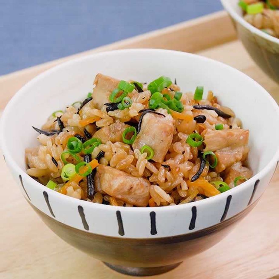 里芋を使った沖縄の炊き込みご飯 優しい味わいの「チンヌクジューシー」 沖縄料理レシピありんくりん沖縄料理レシピ ありんくりん沖縄タイムス＋プラス