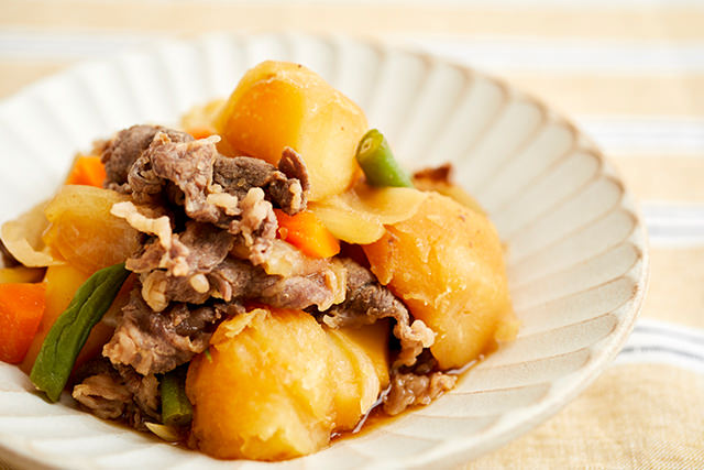 大量に作った「肉じゃが」はどう保存する? 冷凍肉じゃがの作り方・おいしい温め方のコツを伝授HugKum はぐくむ