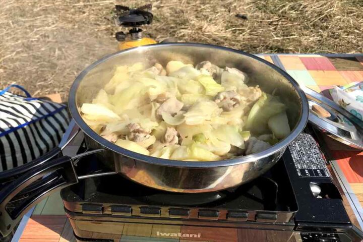 キャンプでバーベキュー以外のおすすめ料理12選 グルキャンの夕食編365日のお役立ち情報