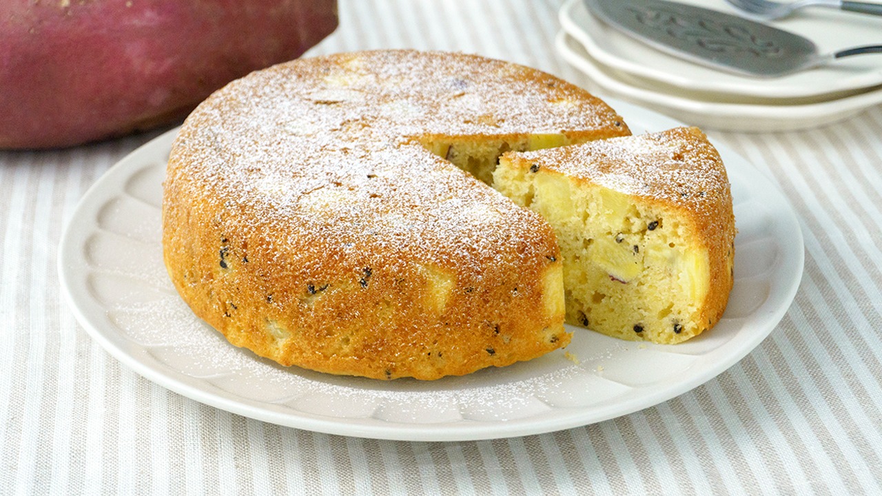 さつまいものバターケーキ