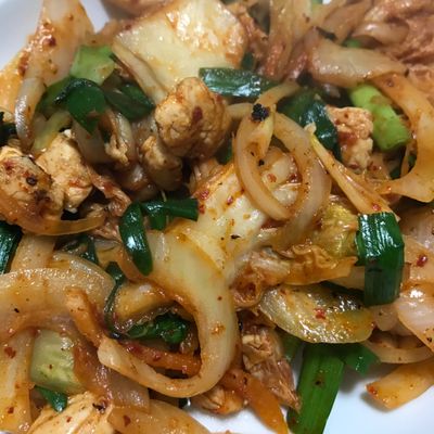 ささみと新玉ねぎのキムチごま和え ビールのおつまみに♪