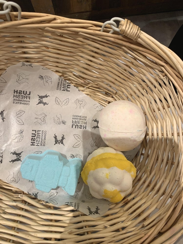 横浜駅のラッシュ(LUSH)取扱い(2件)｜キレイエ