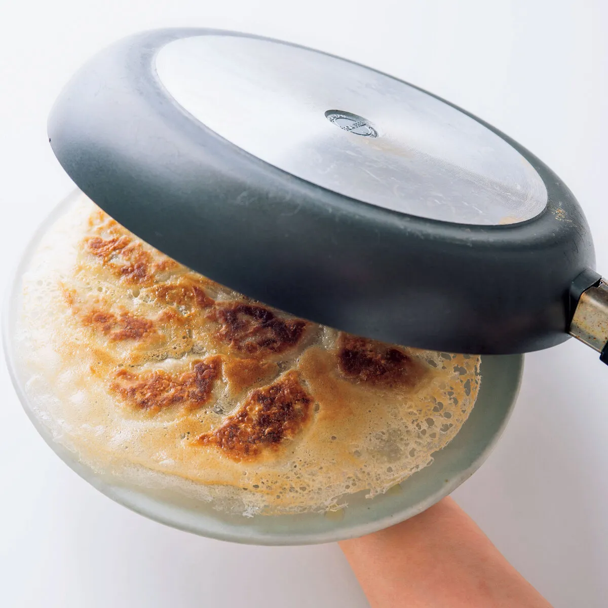 100%羽根つき餃子を実現するテクニックTABI LABO