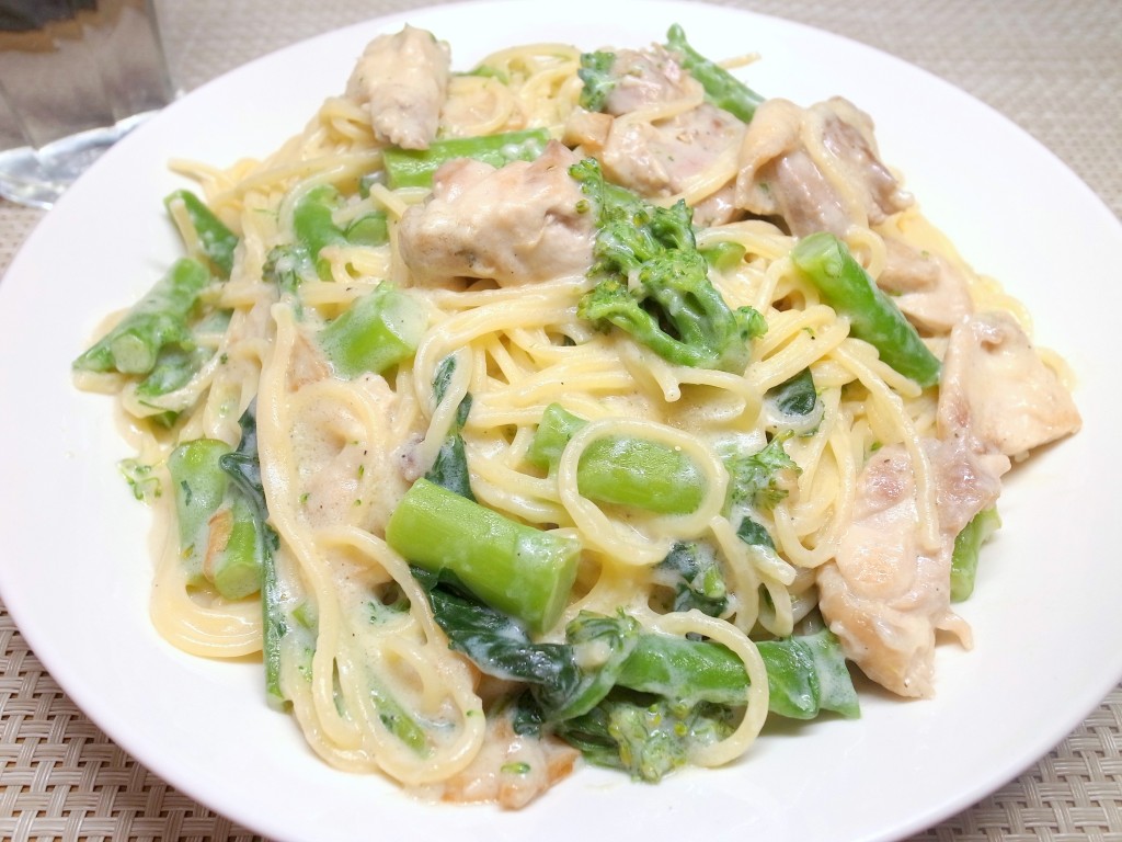 ガリバタチキンブロッコリー ご飯がススム！男子も満足