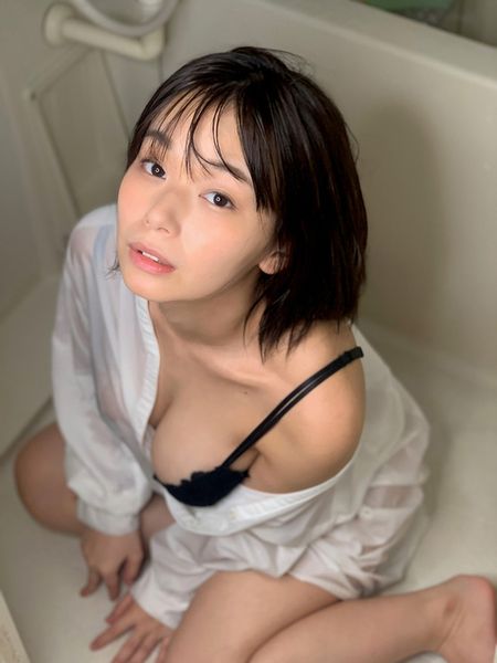 RaMu(らむ)のH乳ポロリ寸前の過激水着グラビア画像等250枚｜エロ牧場