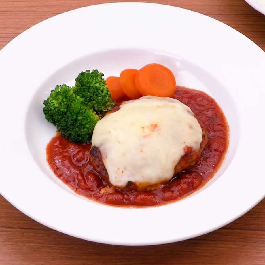 ハンバーグのトマト煮込み