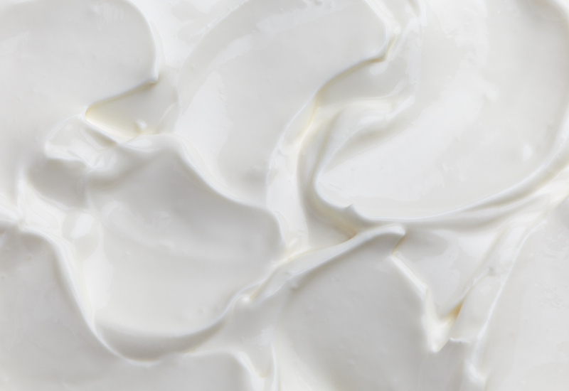 生クリームは冷凍保存がおすすめ！液体でもホイップでも保存できる！食・料理オリーブオイルをひとまわし