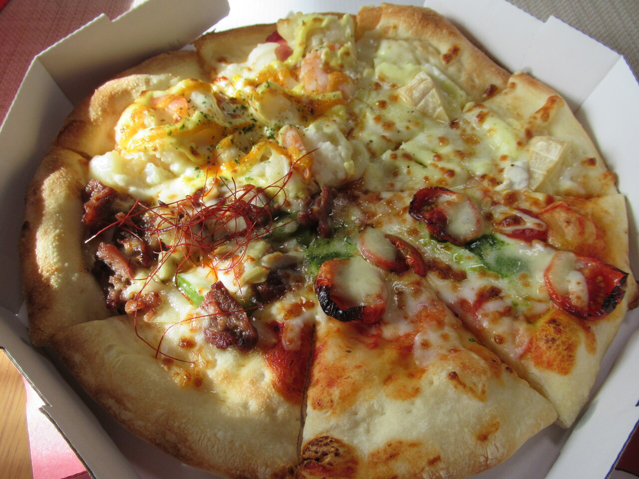 ピザハット のCM 「 1枚無料！ 選べる2枚目タダ得セット」篇。CM など最新の動画をまとめるサイト ~ 動画NOW