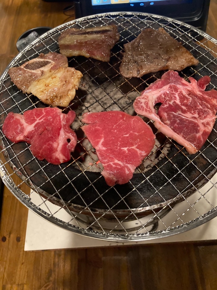 七輪焼肉 安安 宇都宮店 - 宇都宮市の焼肉栃ナビ