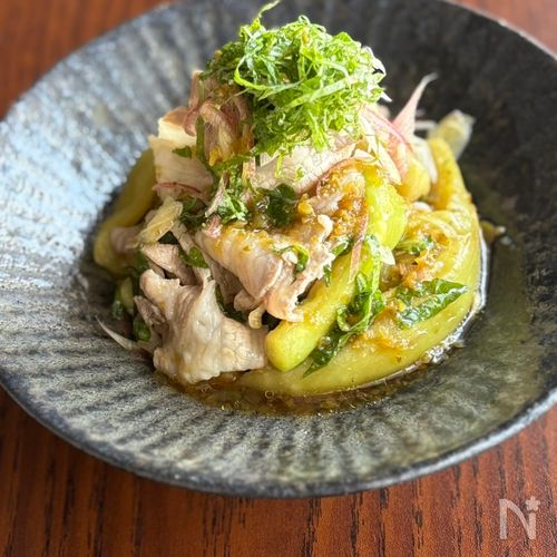 深煎りごまで！なすとしそと豚こまの冷しゃぶ