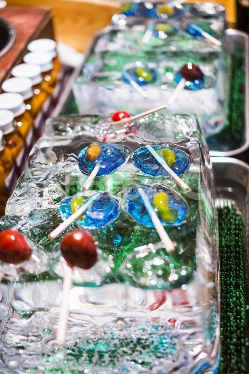 砂糖・水・果物だけ♪３ステップ♪簡単フルーツ飴 いちご飴 失敗談・コツや残った飴の使い道も♪コラム - リビング滋賀女性のための総合生活情報紙