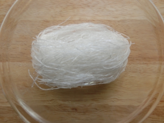 春雨を上手に使うコツは戻し方と水切りの方法にあり！？食・料理オリーブオイルをひとまわし