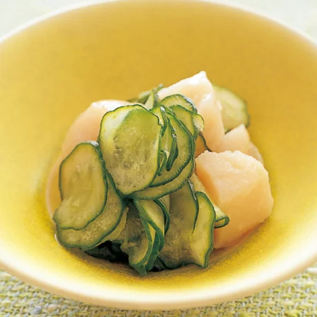 ホタテときゅうりの酢の物醤油、味噌 本物の味ひとすじ フンドーキン醤油 九州大分県臼杵