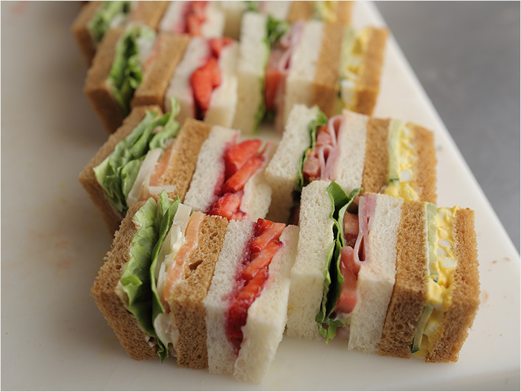 おうちカフェを楽しもう！簡単おしゃれなポケットサンドレシピ