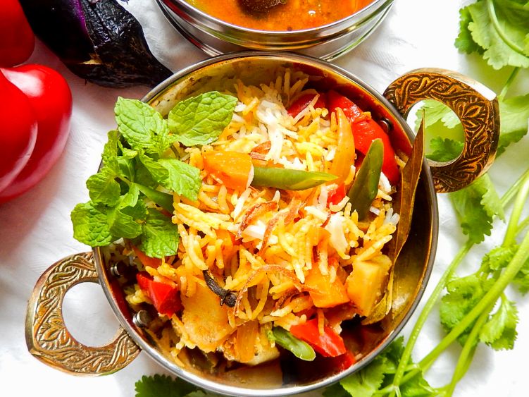 ハイデラバーディ チキンカッチ ビリヤニオンライン料理教室稲田俊輔