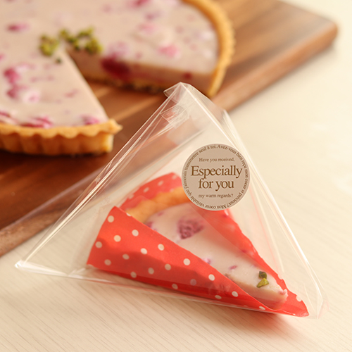 基本のチーズケーキのラッピング三角カット・ホール・スティックの包み方富澤商店オンラインショップ