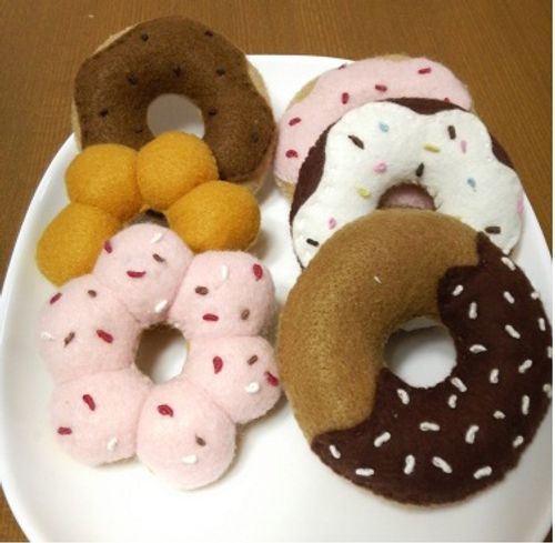 かわいいフェルトドーナツの作り方と遊び方