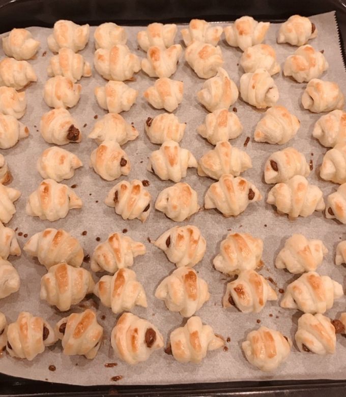 冷凍パイシートで簡単! ミニサイズのチョコクロワッサン レシピ・作り方Tasty