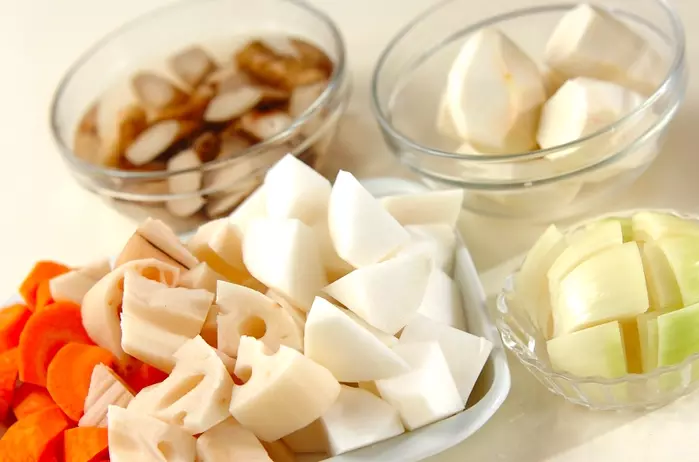 トマト鍋の具材 50選 肉、魚、野菜、チーズや変わり種まで！飽きずに食べられるオススメ具材をご紹介♪ - E・レシピ 1 1ページ