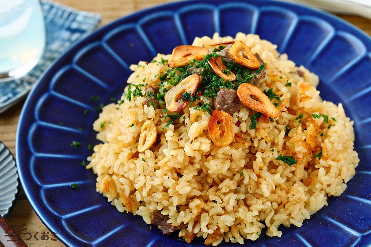 ニンニクチューブで作るガーリックライス