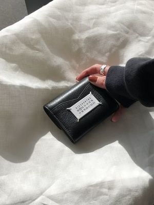 ヴィトンの財布やポーチの写真の撮り方撮影キットなら 王様の撮影キット