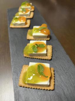 まぜフル♪ジャムのクラッカーブルーベリージャムとバナナ