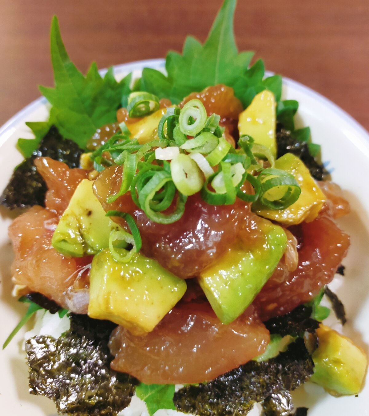 まぐろの漬け丼のレシピ 作り方：白ごはん.com